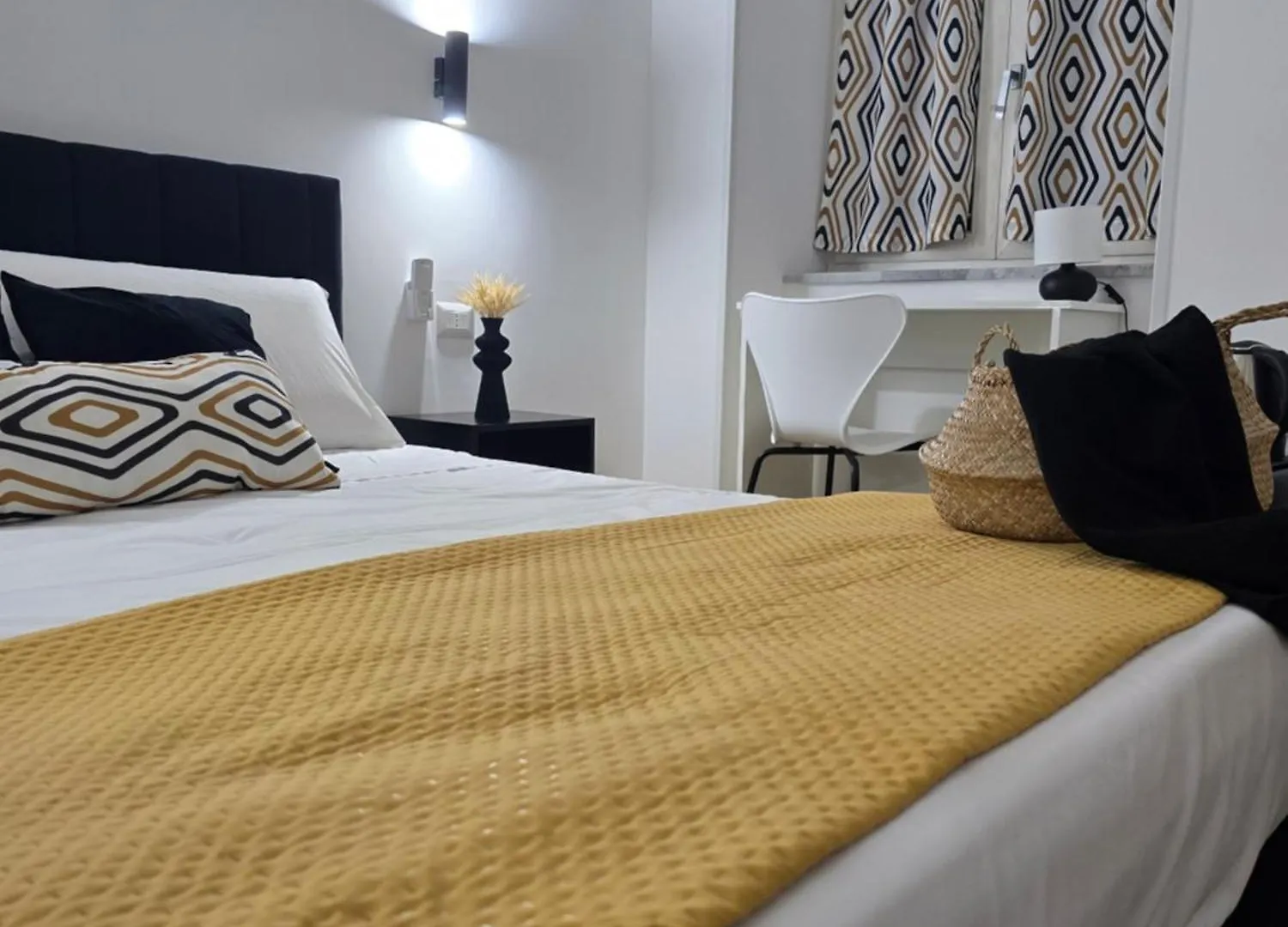 Ventre Luxury Rooms Неаполь Гостевой дом